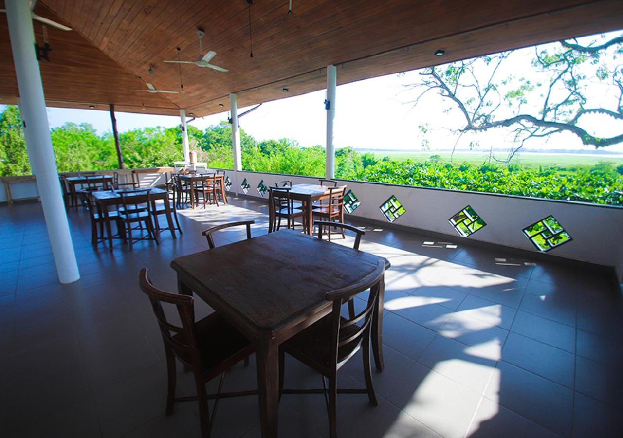 Birdsong Leisure Resort ティッサマハーラーマ エクステリア 写真